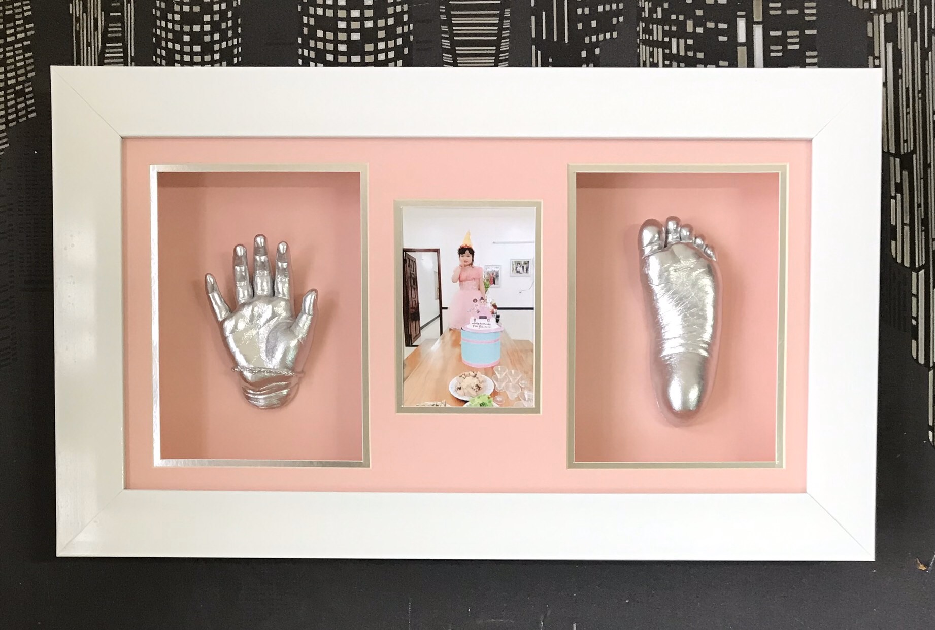 Baby hand and feet casting 26x50cm